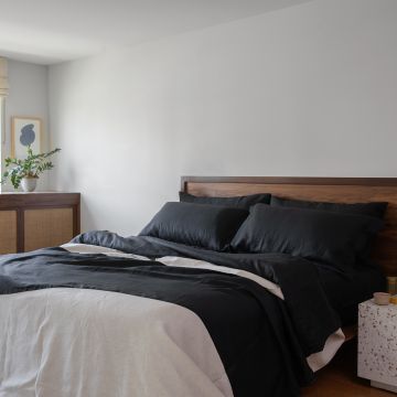 Black Linen Pillow Shams (Pair)