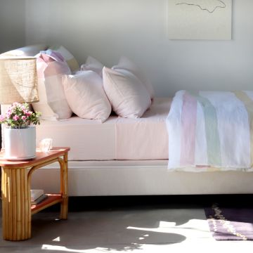 Cinta Pastel Stripe Linen Pillow Sham (Pair)