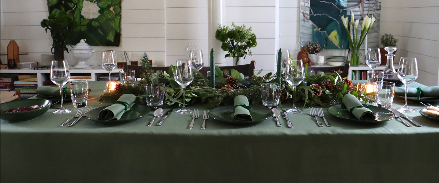 Dark Green Linen Tablecloths