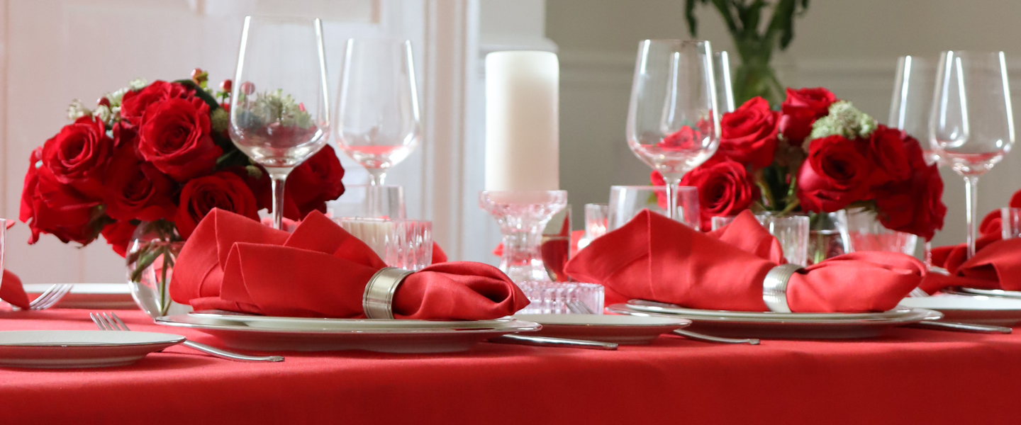 Red Linen Tablecloths