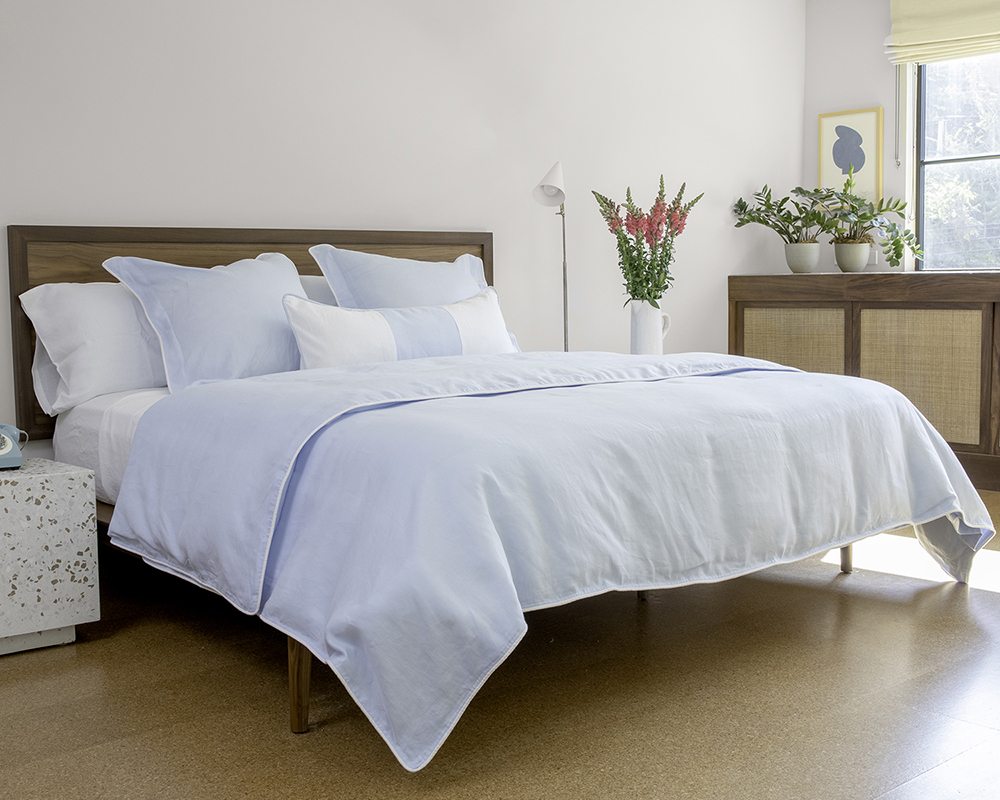 Sky Blue Linen Duvet Cover with White Piped Edge 